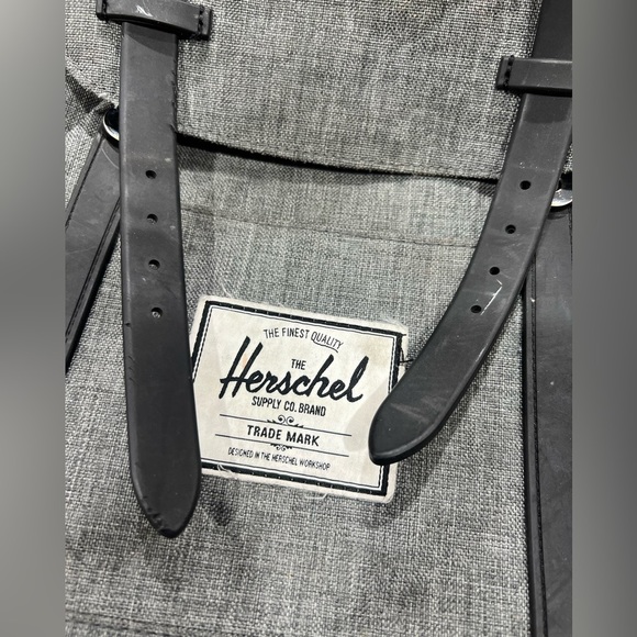 Herschel Supply Co. Retreat Backpack - Picture 7 of 8